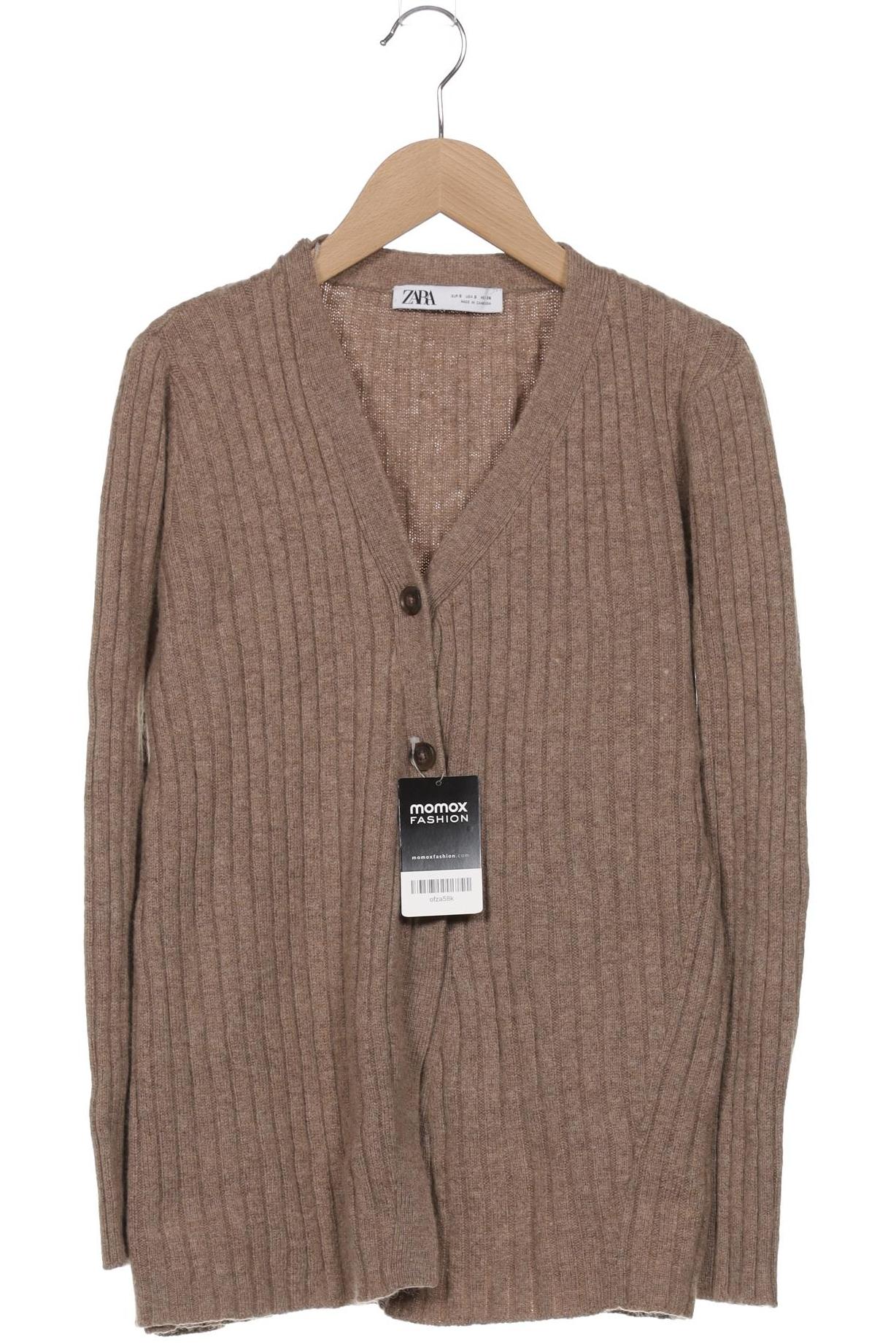 zara-damen-strickjacke-beige-252a2034-7fc7-434d-93a4-8cff92ba879c-image-0