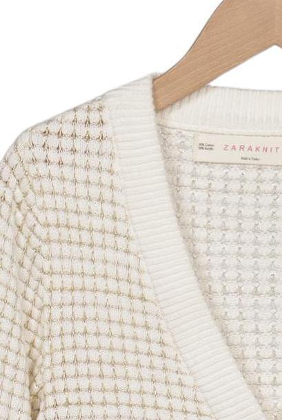 zara-damen-strickjacke-cremeweiss-38c28ce0-e716-44e6-bd60-bd11845570b2-image-2