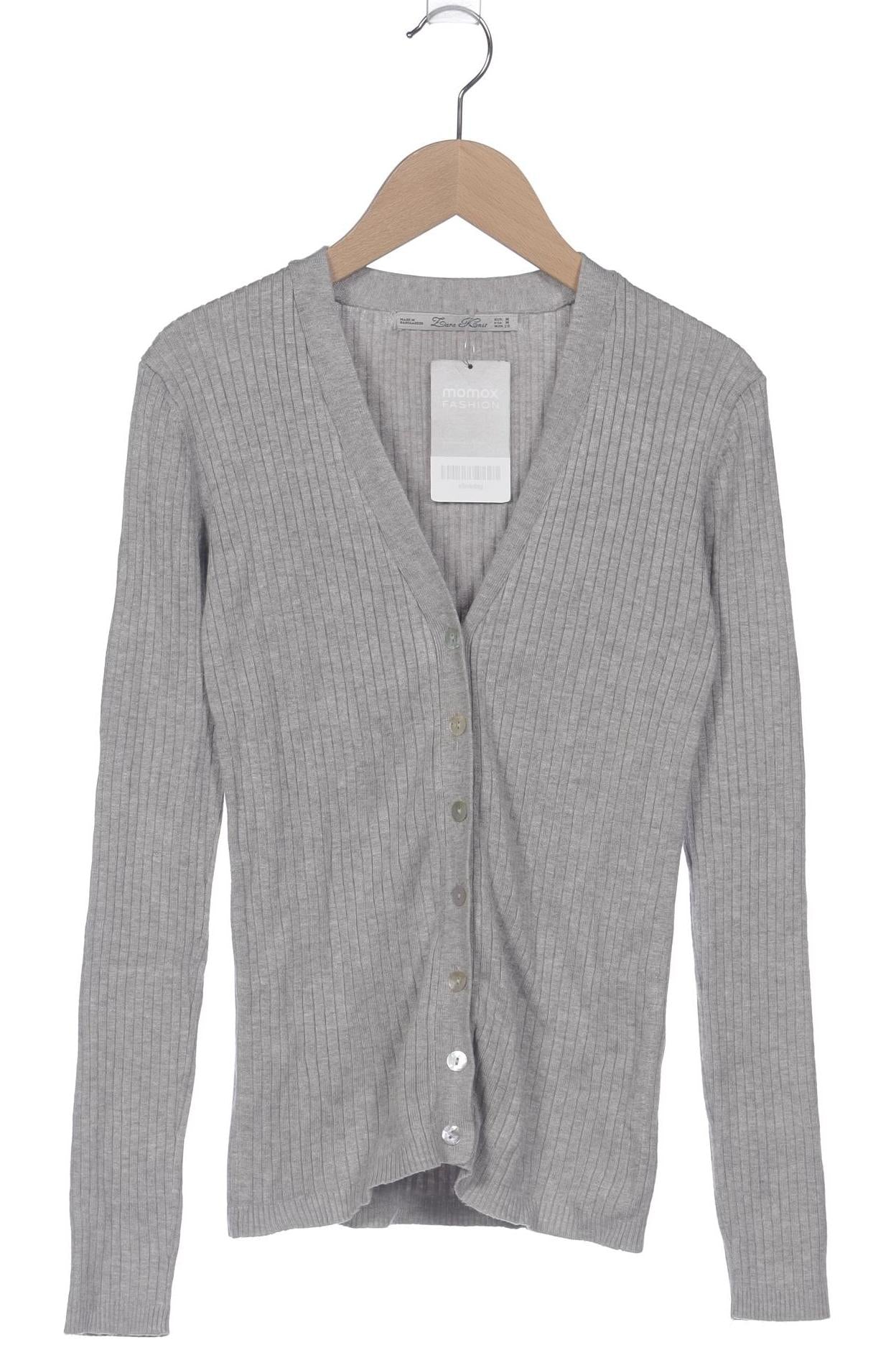 zara-damen-strickjacke-grau-5f9d4add-308c-49db-8b4d-c65a95928363-image-0