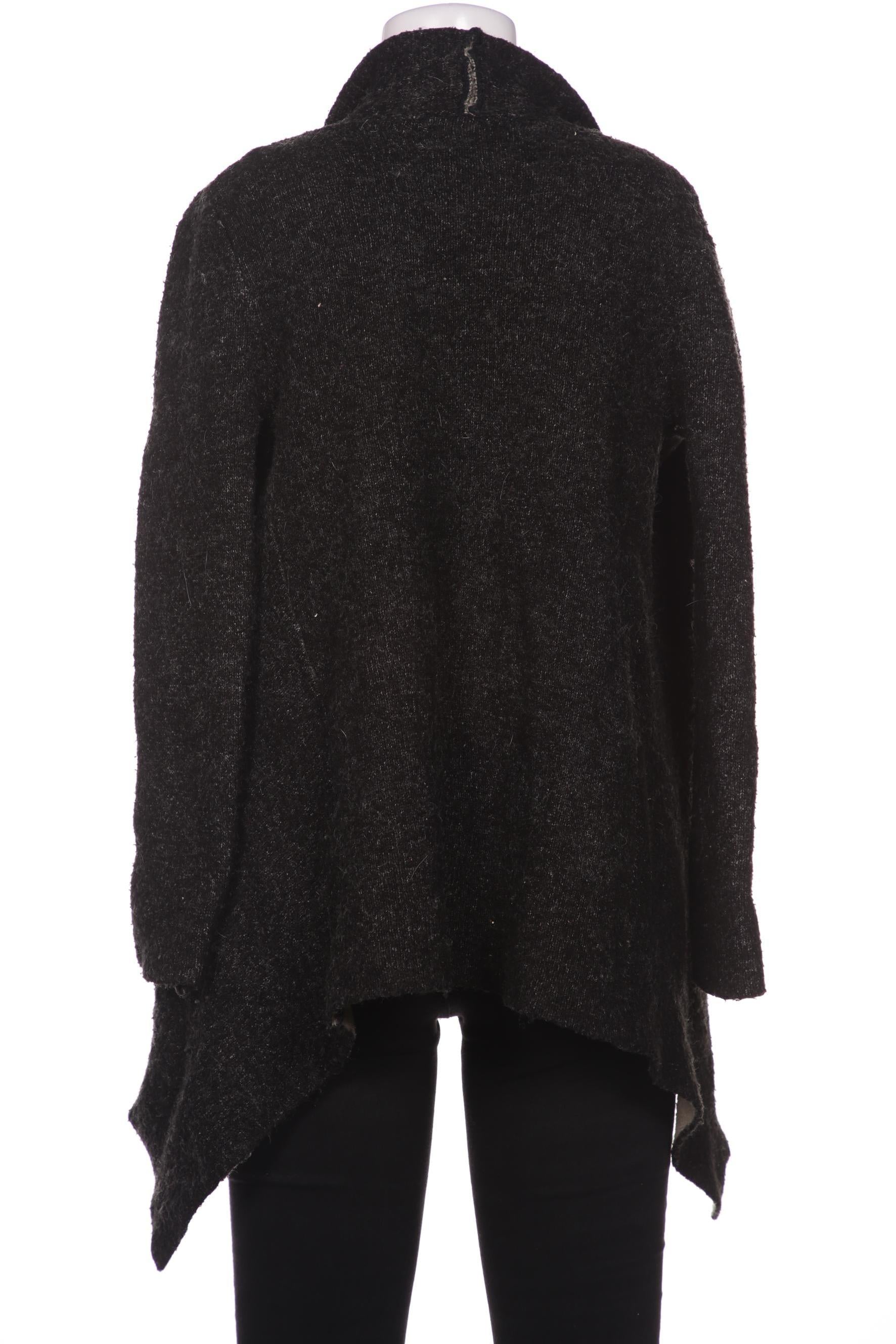 zara-damen-strickjacke-schwarz-a6100cdd-29f6-4337-a376-132a51125db9-image-1