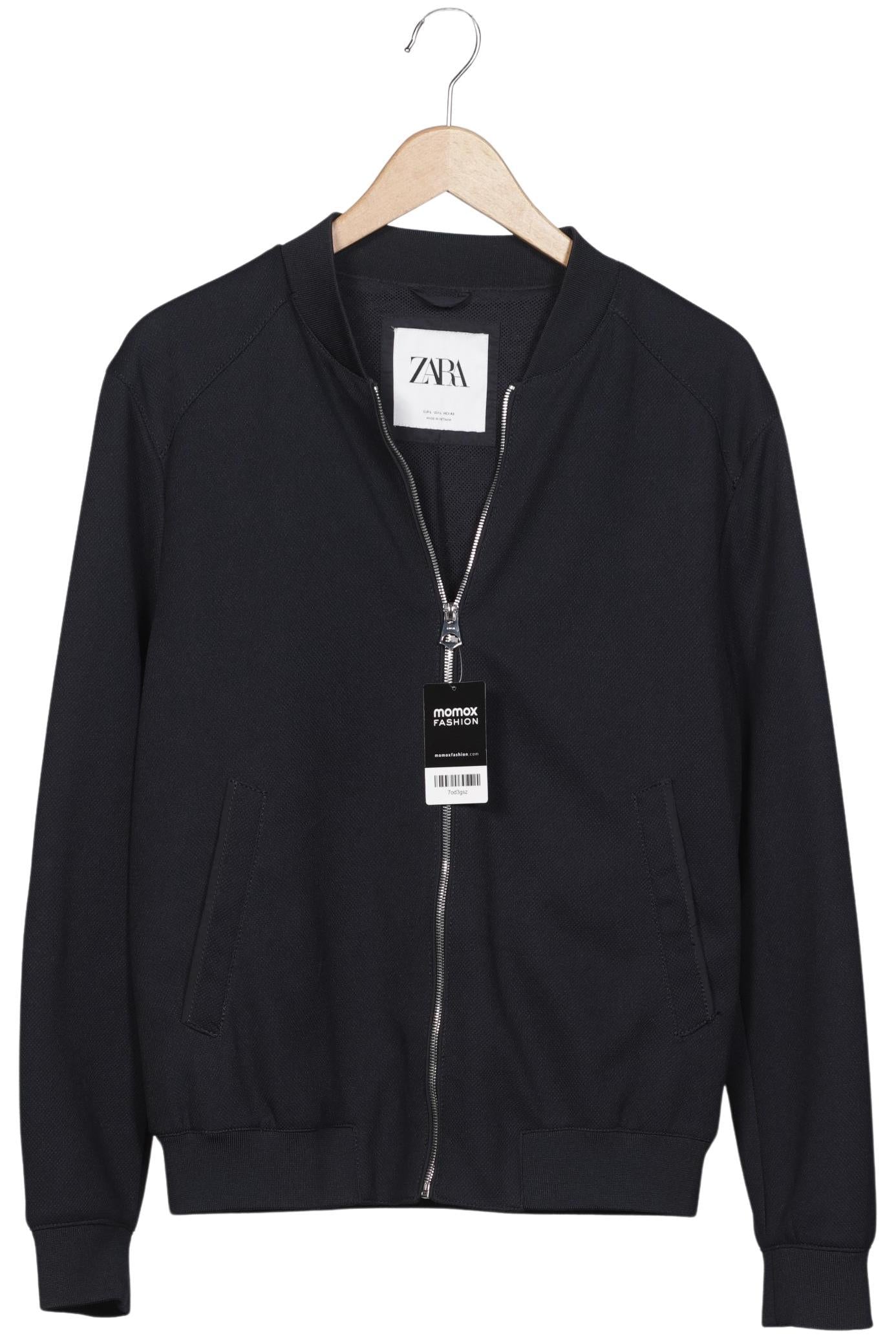 zara-herren-jacke-marineblau-bae99f75-214e-4a90-b6ac-ba07f9e43b47-image-0