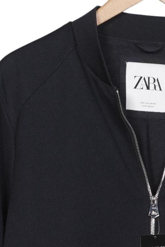 zara-herren-jacke-marineblau-bae99f75-214e-4a90-b6ac-ba07f9e43b47-image-2