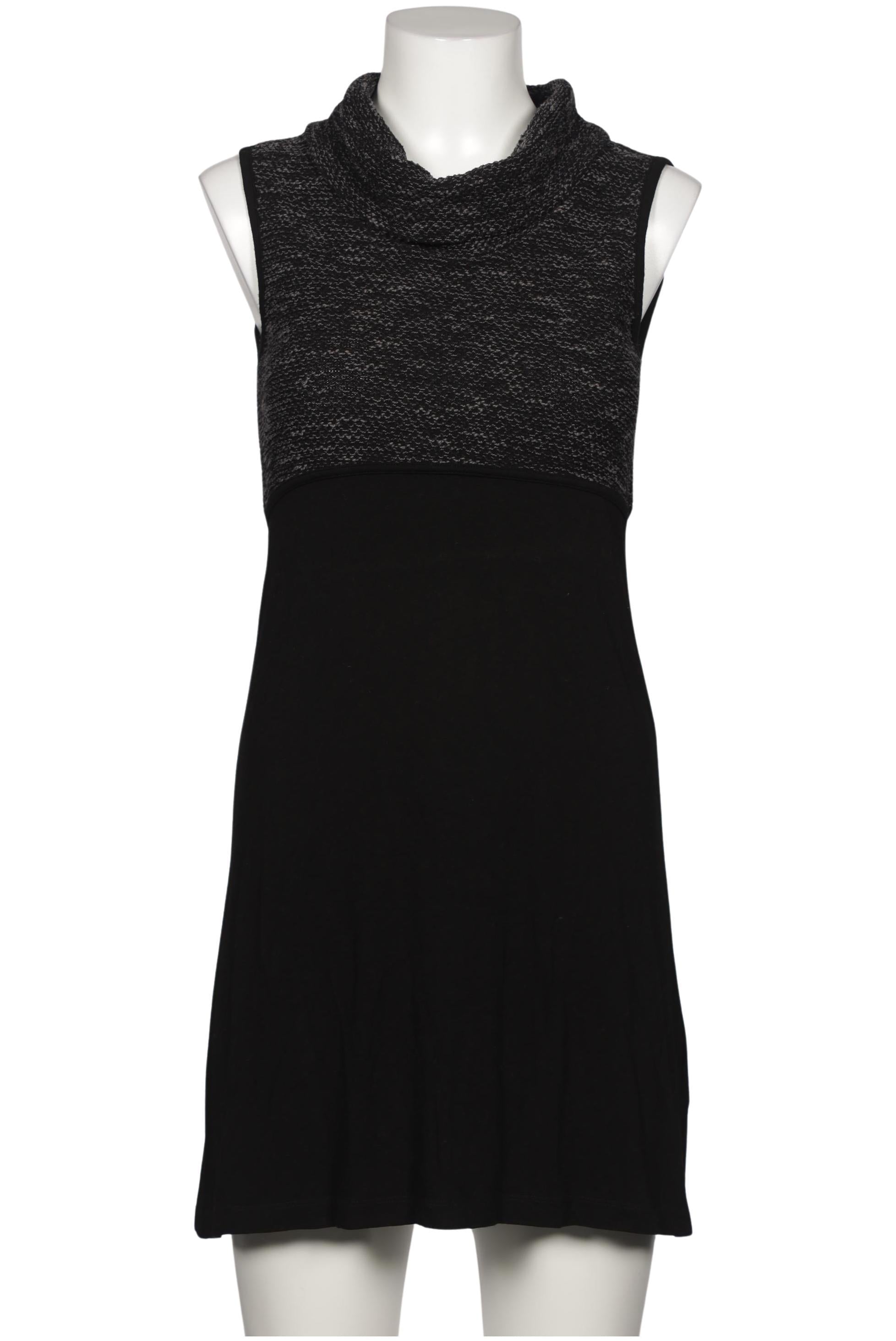 zero-damen-kleid-schwarz-8c50c1c1-145b-4899-938e-69bf2147841a-image-0